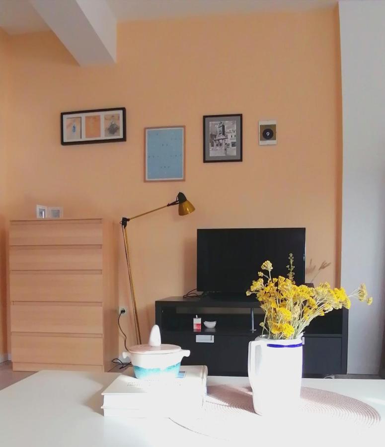 Apartment Mare Vrsi Dış mekan fotoğraf